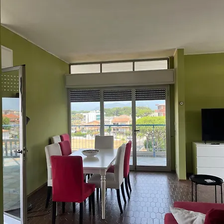 L'attico Dei Due Orizzonti Appartement *